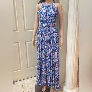 Maxi dress. New with tags! Design in Australia. Casual and sexy.